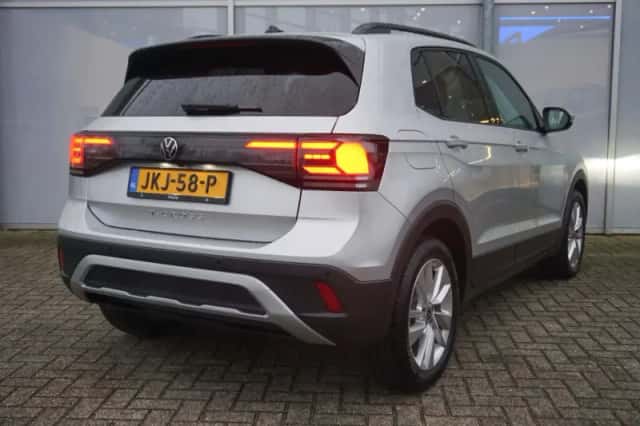 Volkswagen T-Cross (2025) thumbnail 3
