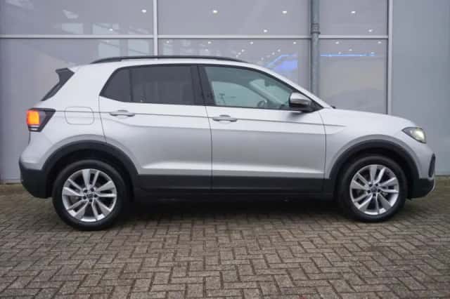 Volkswagen T-Cross (2025) thumbnail 4
