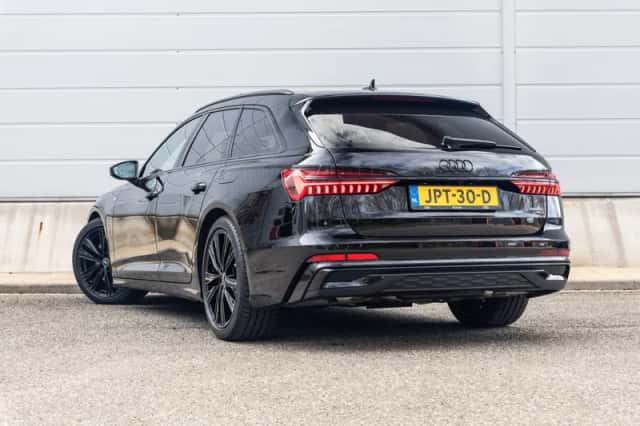 Audi A6 (2023) thumbnail 12