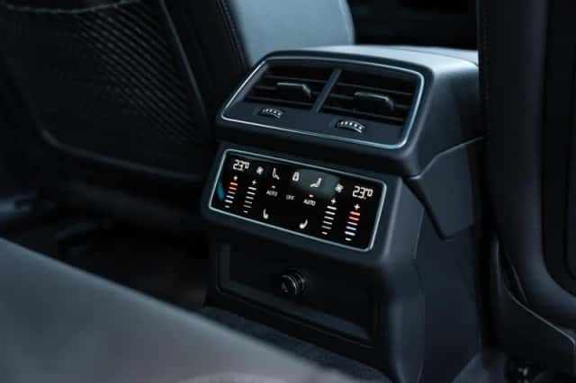 Audi A6 (2023) thumbnail 18