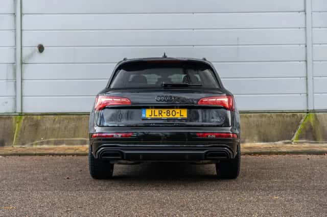 Audi Q5 (2022) thumbnail 11