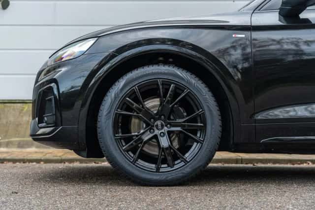Audi Q5 (2022) thumbnail 14