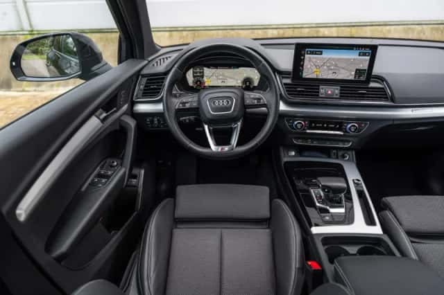 Audi Q5 (2022) thumbnail 22