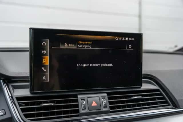 Audi Q5 (2022) thumbnail 40
