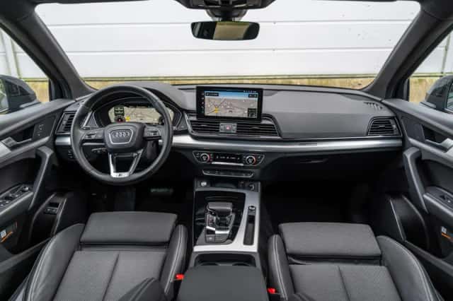 Audi Q5 (2022) thumbnail 5