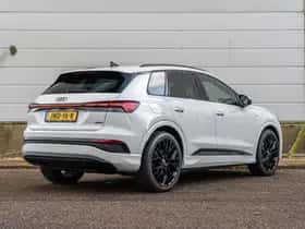 Audi Q4 e-tron (2025) thumbnail 2