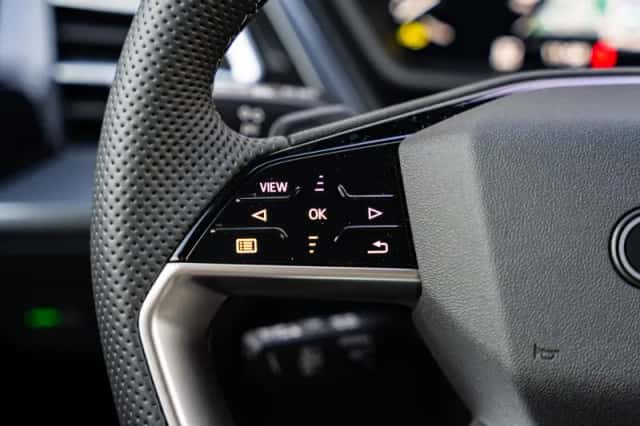 Audi Q4 e-tron (2025) thumbnail 22