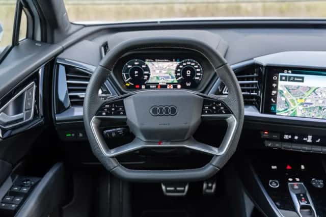 Audi Q4 e-tron (2025) thumbnail 32