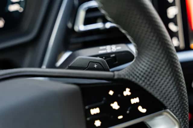 Audi Q4 e-tron (2025) thumbnail 33