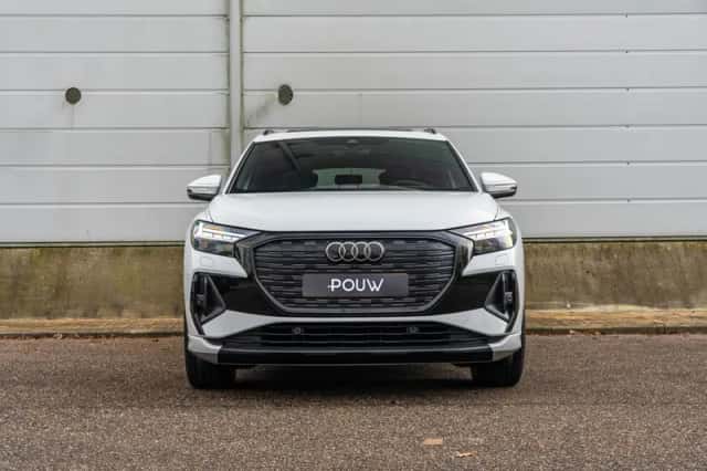Audi Q4 e-tron (2025) thumbnail 6