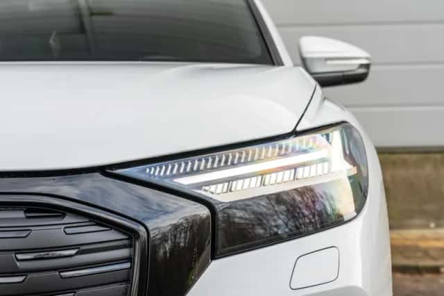 Audi Q4 e-tron (2025) thumbnail 7