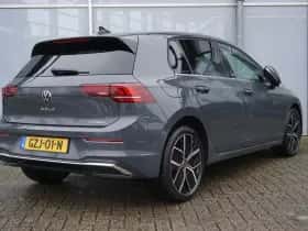 Volkswagen Golf (2025) thumbnail 2