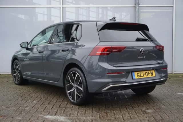 Volkswagen Golf (2025) thumbnail 12