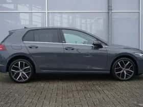 Volkswagen Golf (2025) thumbnail 3