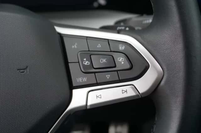 Volkswagen Golf (2025) thumbnail 24