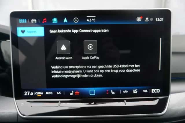 Volkswagen Golf (2025) thumbnail 26