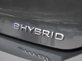Volkswagen Golf (2025) thumbnail 33