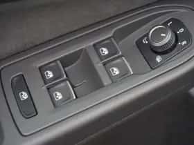 Volkswagen Golf (2025) thumbnail 37