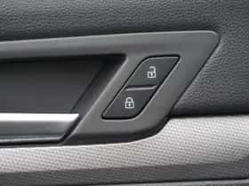 Volkswagen Golf (2025) thumbnail 38