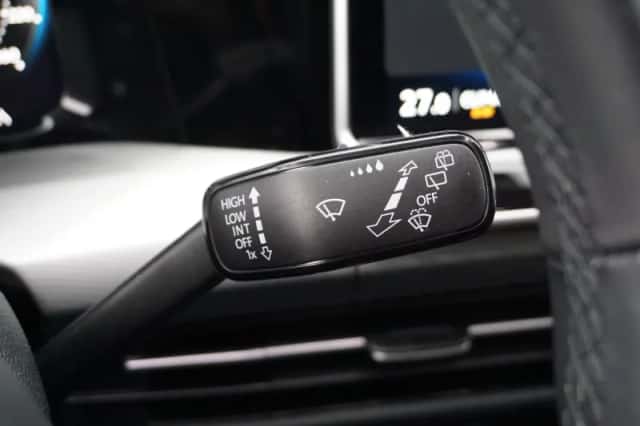 Volkswagen Golf (2025) thumbnail 44