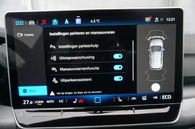 Volkswagen Golf (2025) thumbnail 56