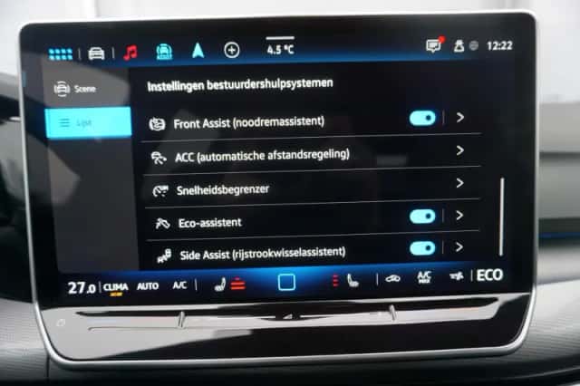 Volkswagen Golf (2025) thumbnail 61