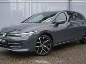 Volkswagen Golf (2025) thumbnail 67