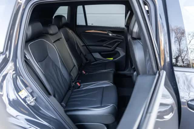 Volkswagen Tiguan (2026) thumbnail 6