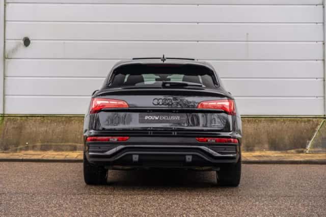 Audi Q5 (2022) thumbnail 12