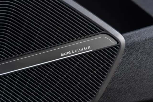 Audi Q5 (2022) thumbnail 25