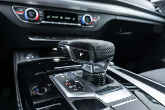 Audi Q5 (2022) thumbnail 34