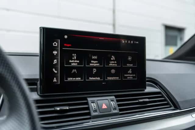 Audi Q5 (2022) thumbnail 46