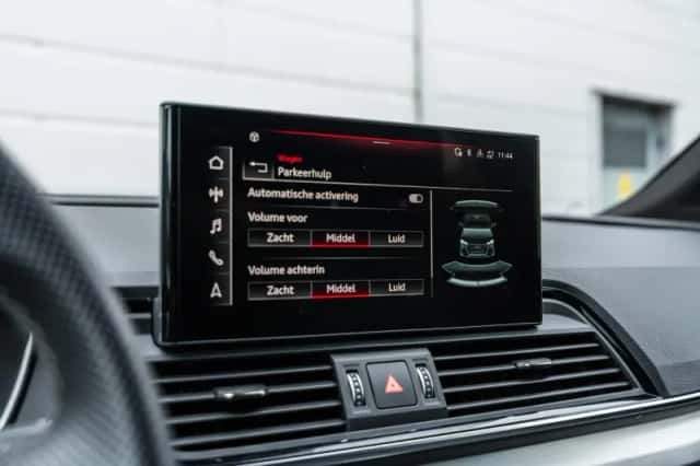 Audi Q5 (2022) thumbnail 48