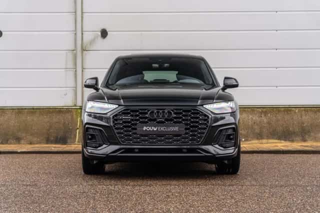 Audi Q5 (2022) thumbnail 10