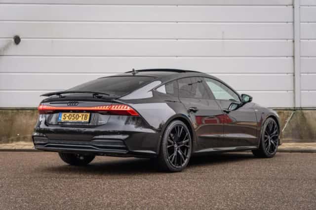 Audi A7 (2023) thumbnail 2