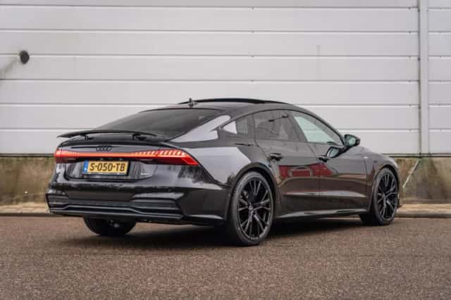 Audi A7 (2023) thumbnail 2