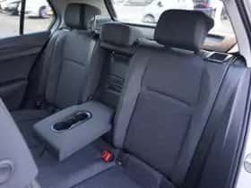 Volkswagen Golf (2023) thumbnail 17