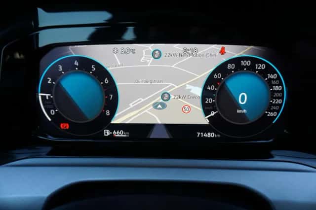Volkswagen Golf (2023) thumbnail 21