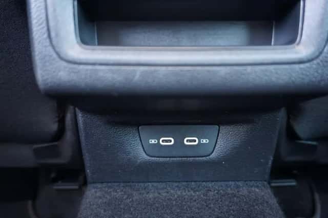 Volkswagen Golf (2023) thumbnail 35