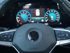 Volkswagen Golf (2023) thumbnail 41