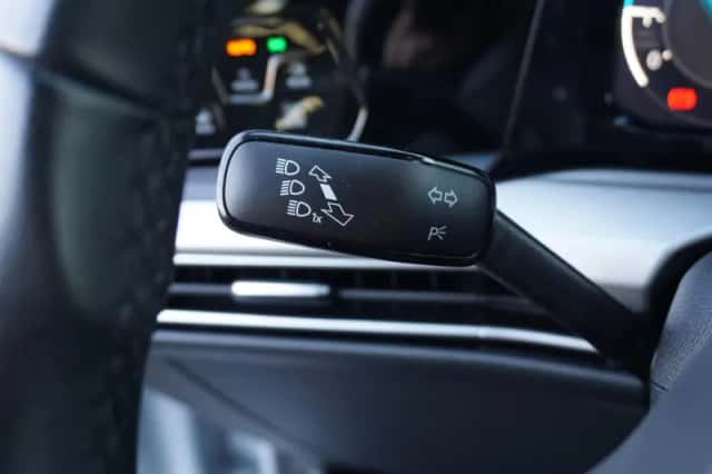 Volkswagen Golf (2023) thumbnail 42