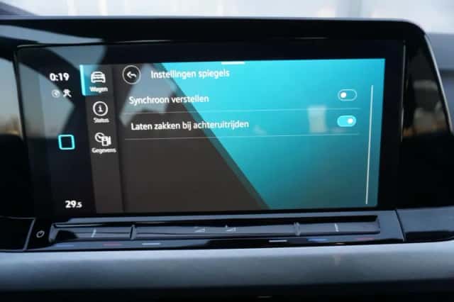 Volkswagen Golf (2023) thumbnail 59