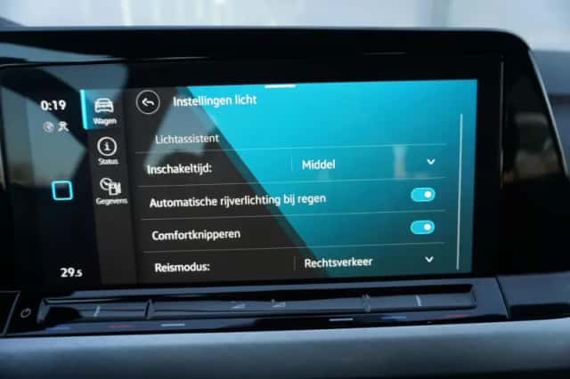 Volkswagen Golf (2023) thumbnail 60