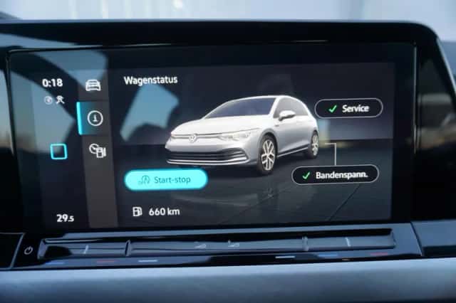 Volkswagen Golf (2023) thumbnail 65