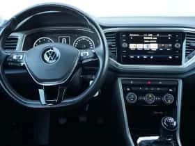 Volkswagen T-Roc (2021) thumbnail 20