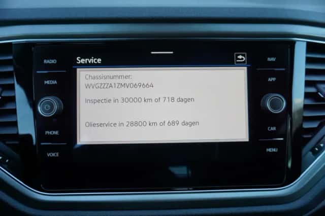 Volkswagen T-Roc (2021) thumbnail 27