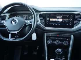 Volkswagen T-Roc (2021) thumbnail 39