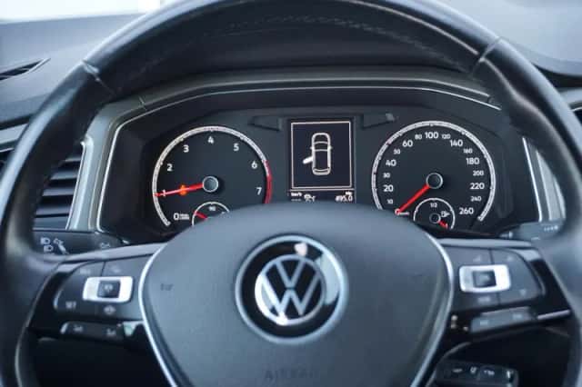 Volkswagen T-Roc (2021) thumbnail 40
