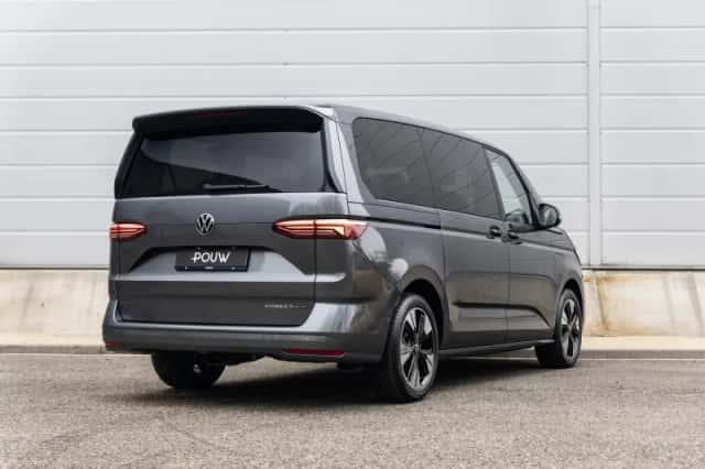 Volkswagen Multivan (2026) thumbnail 2