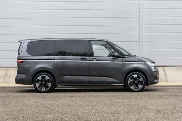 Volkswagen Multivan (2026) thumbnail 3